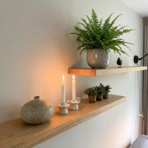 Eiken wandplank op maat blinde bevestiging